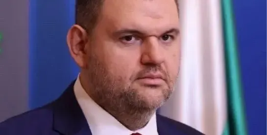 Делян Пеевски, лидер на ДПС и ПГ на ДПС-НОВО НАЧАЛО: Ново начало за всички хора, независимо от етнос и вяра, за просперитет и благоденствие! Честит Рамазан Байрам!
