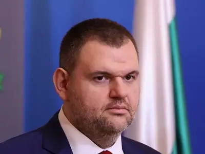 Делян Пеевски, лидер на ДПС и ПГ на ДПС-НОВО НАЧАЛО:  Скърбим за погубените млади животи! Да помогнем на пострадалите в Кочани!