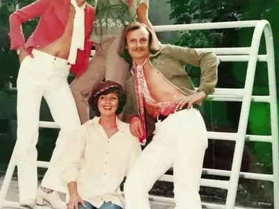 Диско кралицата Венета Рангелова вае лице и тяло с йога!