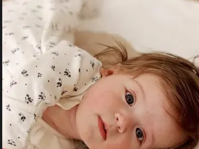 Джуджи пак низвергната! Внучката на Гала празнува рожден ден без другата си баба!