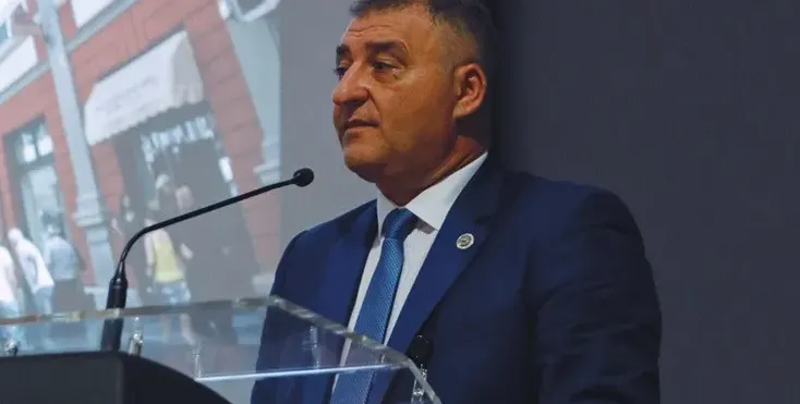 „Дойна крава”: Марио Богданов източи 10 млн. лева от Благоевград, ПП кметът Методи Байкушев мълчи