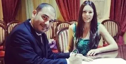 Дъщерята на Илия Павлов влезе в бизнеса, разработва веган храна за кучета