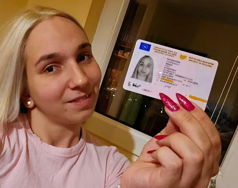 Емили Тротинетката ще обикаля Европа с мотор!