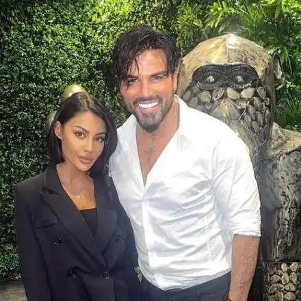 Ето защо Ивана зарязала Благо Джизъса! Щерката на Ванко 1 го изтри от живота си