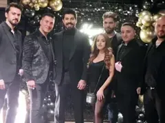 Фики с юбилей като малка сватба СНИМКИ