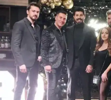 Фики с юбилей като малка сватба СНИМКИ