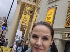 Гергана Стоянова празнува рожден ден с гадже в Лондон