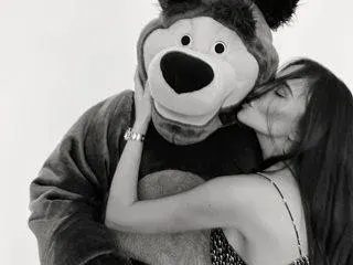 Хилядарки пръснаха Ники и Николета за ЧРД на дъщеря си СНИМКИ