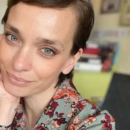 Ирена Милянкова се изповяда: Търпях чудовищно насилие, но вярвах, че мога да променя този мъж с любов! (сега е сама, кара на заплата)