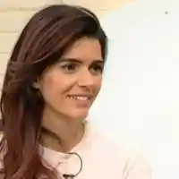 Ива Софиянска работи като миячка