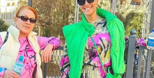 ИЗМАМА: Майката на Черната Златка проси пари да си плати сметките