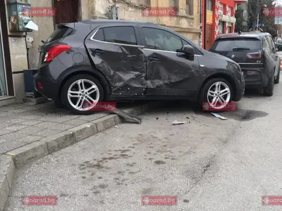 ИЗВЪНРЕДНО: Тодор Попов спретна меле в Пазарджик с БМВ за 150 бона (СНИМКИ)