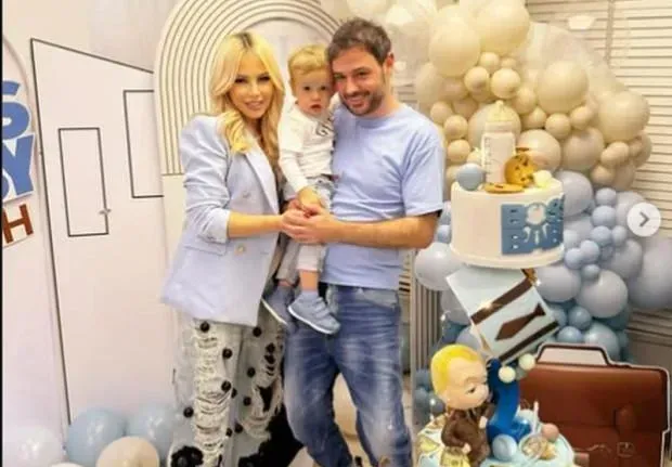 Камелия: Не си губете времето с глупаци!