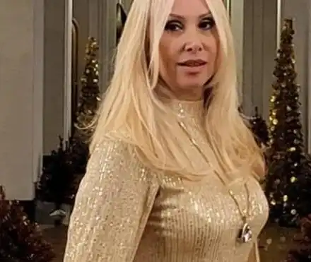 Кристина Димитрова копира Памела Андерсън