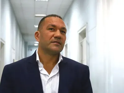 Кубрат Пулев тайно си продаде строителния бизнес