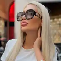 ЛАРЖ! Джулиана Гани пръсна 10 бона за шопинг в Милано!