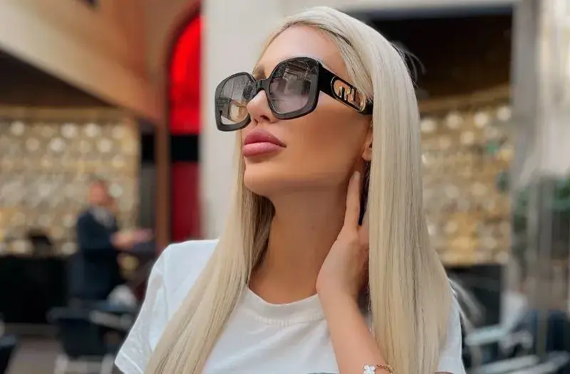 ЛАРЖ! Джулиана Гани пръсна 10 бона за шопинг в Милано!