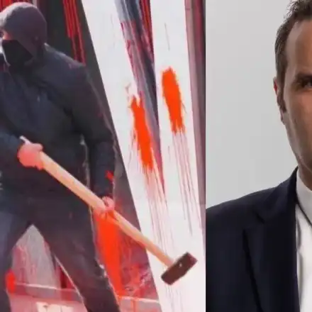 Майката на „депутата с чука“ от „Възраждане“ е шефка на фондацията на Елена Костова 