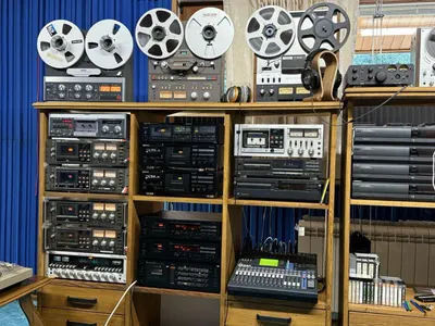 МАШИНА: Митко Пайнера тренира с дъската на Чък Норис  (СНИМКИ)