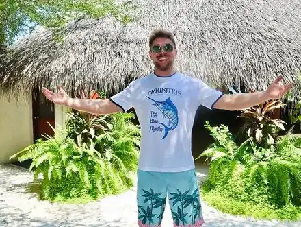 Миро чукна 49 г. на Малдивите