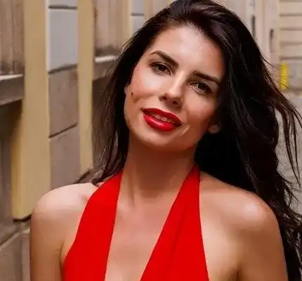 Наше зайче на "Плейбой" избира Мис Италия