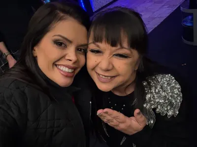 НЕОБРАБОТЕНИ СНИМКИ на Преслава шокираха феновете: Много те обичаме, но си страховита! (ВИЖ ТУК)