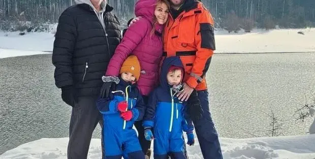Петя Дикова продавала чанти в Англия, за да се издържа