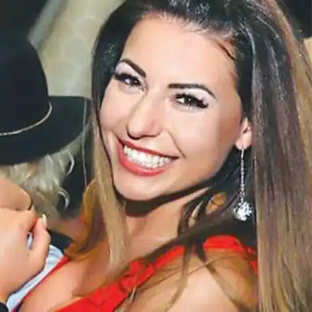 Рачков публично се обясни в любов на новата: Вики, обичам те!