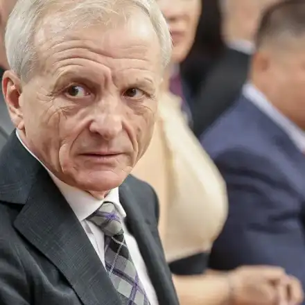 Скандал! Дългата ръка на Гриша Ганчев набъркана и в БОК. Той ли купи избора на Весела Лечева?