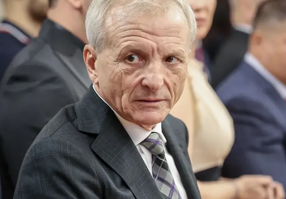 Скандал! Дългата ръка на Гриша Ганчев набъркана и в БОК. Той ли купи избора на Весела Лечева?