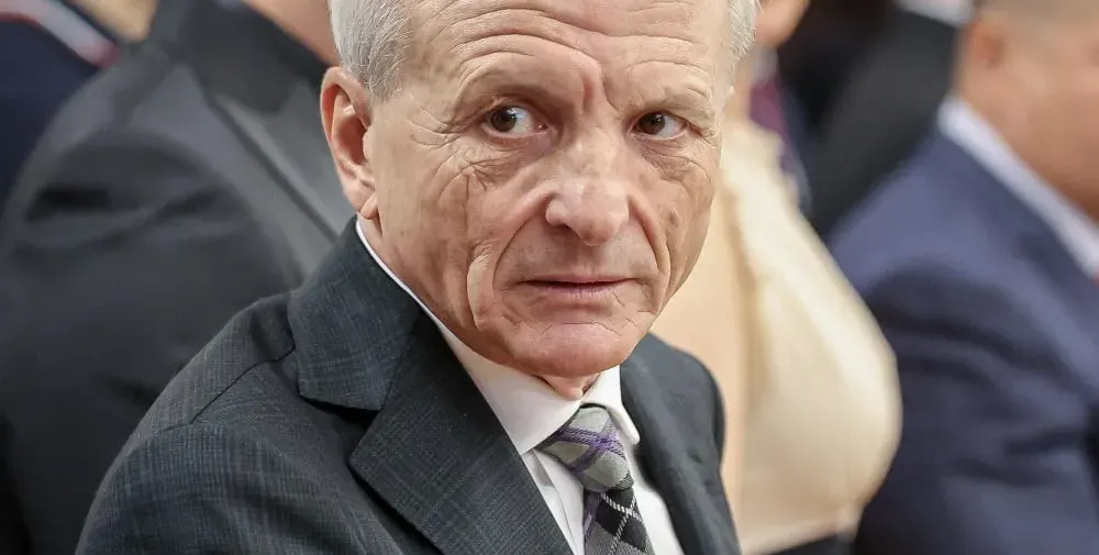 Скандал! Дългата ръка на Гриша Ганчев набъркана и в БОК. Той ли купи избора на Весела Лечева?