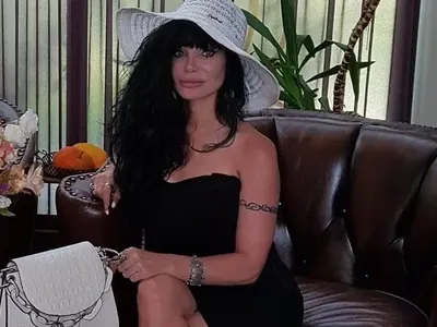 Скандал! Палава и екстравагантна герберка обладава хасковския депутат на Руди Гела - Венцислав Петков