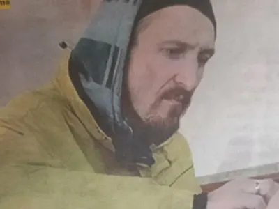 След като бе пуснат от ареста: Димо Алексиев обикаля дегизиран по заведения извън София (Снимки)