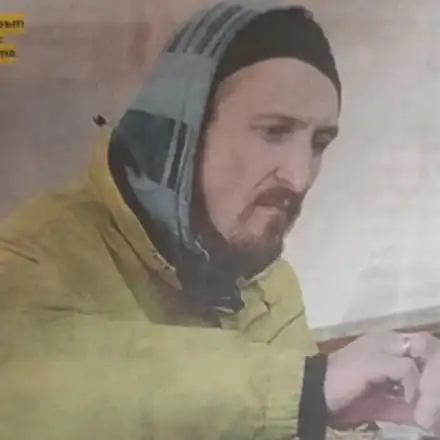 След като бе пуснат от ареста: Димо Алексиев обикаля дегизиран по заведения извън София (Снимки)