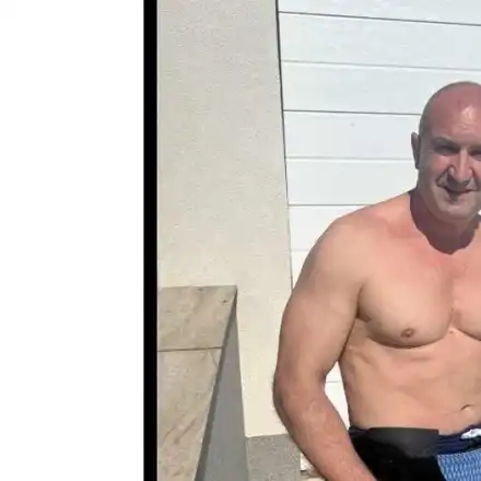 Стюардеса  е тайната любовница на Румен Радев