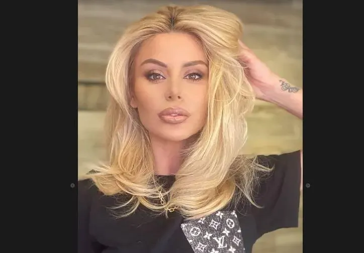 Светлана заряза децата си сами, за да пазарува в мола ПАПАРАШКА СНИМКА