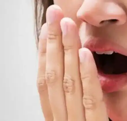 Така най-бързо ще се отървете от лошия дъх в устата с народни средства