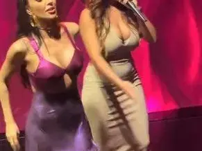 Тита, ти ли си?! Певицата се ошишка с корем и яка задница (Шок СНИМКИ + ВИДЕО)