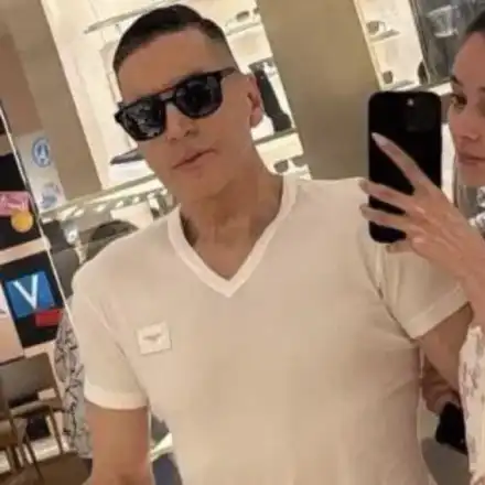 ТРУС!! Дъртият милионер Ваньо Алексиев наду корема на Валерия Георгиева! (бившата на Генчо чака бебе - СНИМКИ)