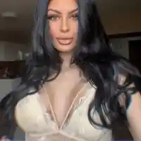 Венцислава Тафкова се пусна по сутиен от кухнята (Hot ФОТО)