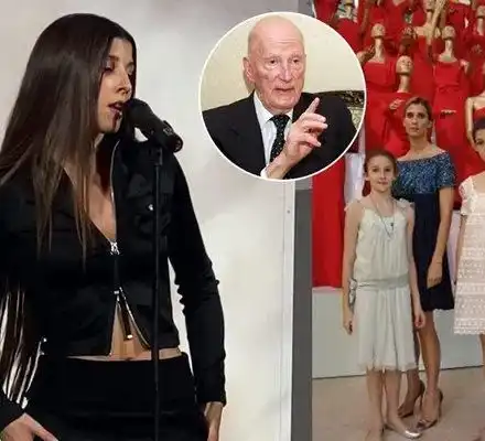 Внучката на царя блести на ревю