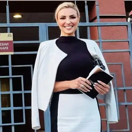 ВОЙНА: Христина Балинска  уволнява Ева Кикерезова