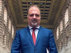 Заради скандала с ЮНЕСКО правителството дава Найден Тодоров на прокурор