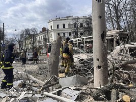 Една от най-смъртоносните руски атаки в Украйна взе 31 жертви в Суми, сред тях и деца