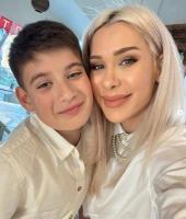 Финалистката в "Ергенът" Надежда се размина само с ругатни и закани  в пътен екшън СНИМКИ