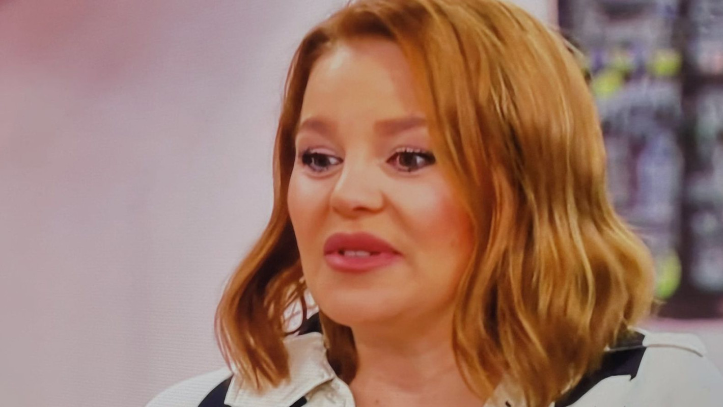 ТРУС!! Десислава махна екстеншъните и отсече: Аман от изкуствена хубост и напъни за мъже! Ай, сиктир! (ШОК СНИМКИ)