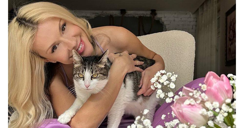 Мария Игнатова разбира езика на котките