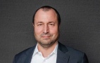Билла има нов шеф