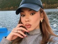 Чалгаджийката Симона наду огромни устни, отрича да е помпала бюста (СНИМКИ)