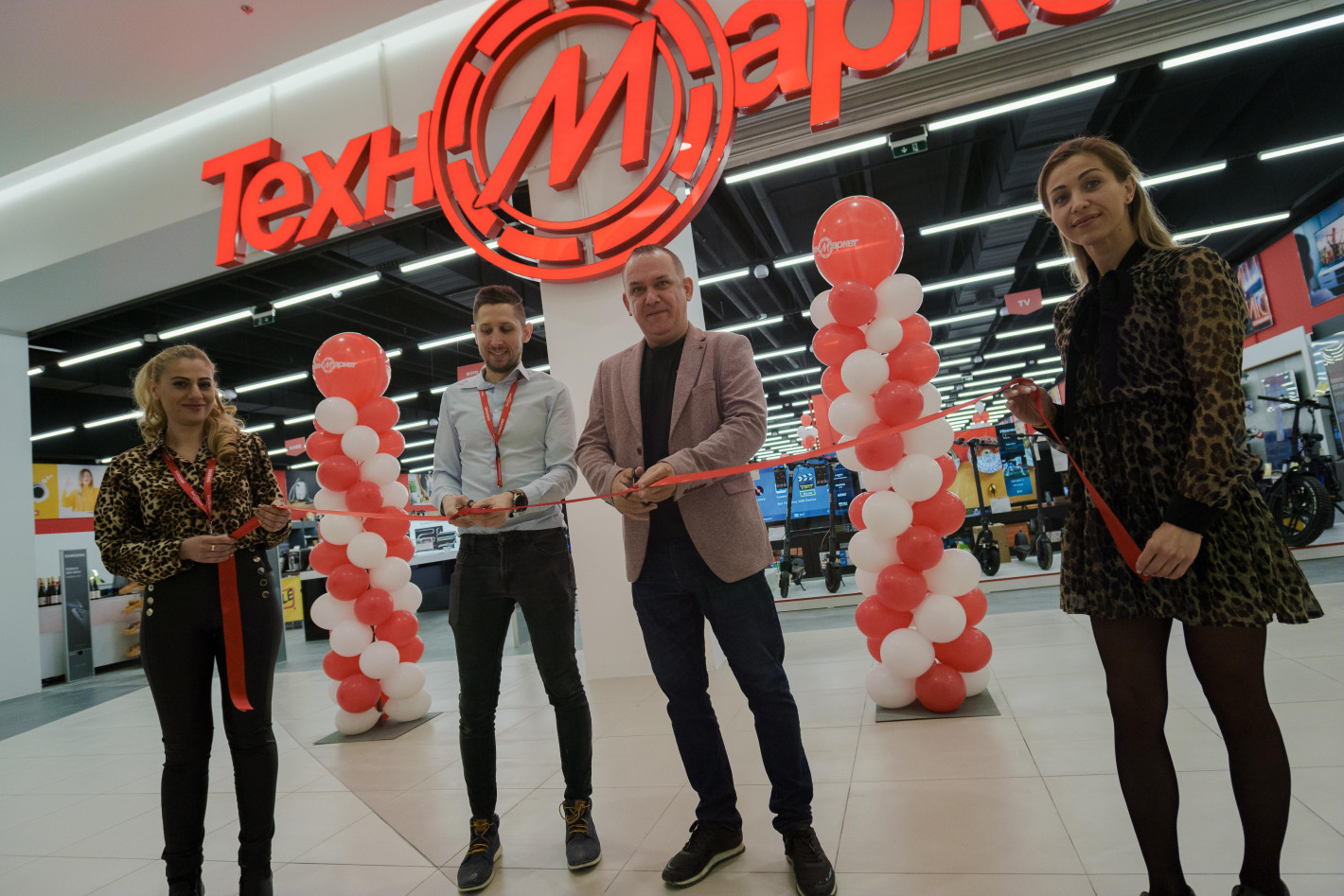 Техномаркет Бургас се премести в Grand Plaza (бившият Burgas Plaza Mall)